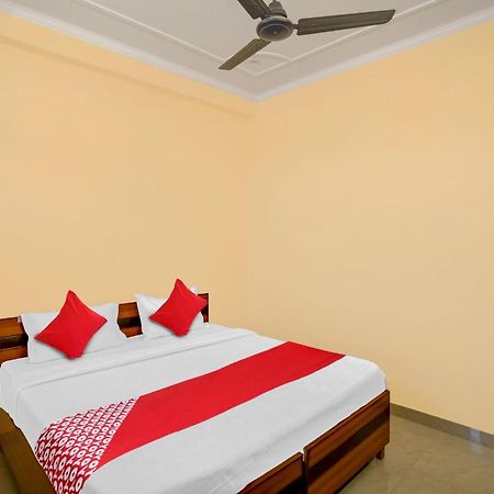 Hotel O Pari Hotel Ghaziabad Extérieur photo