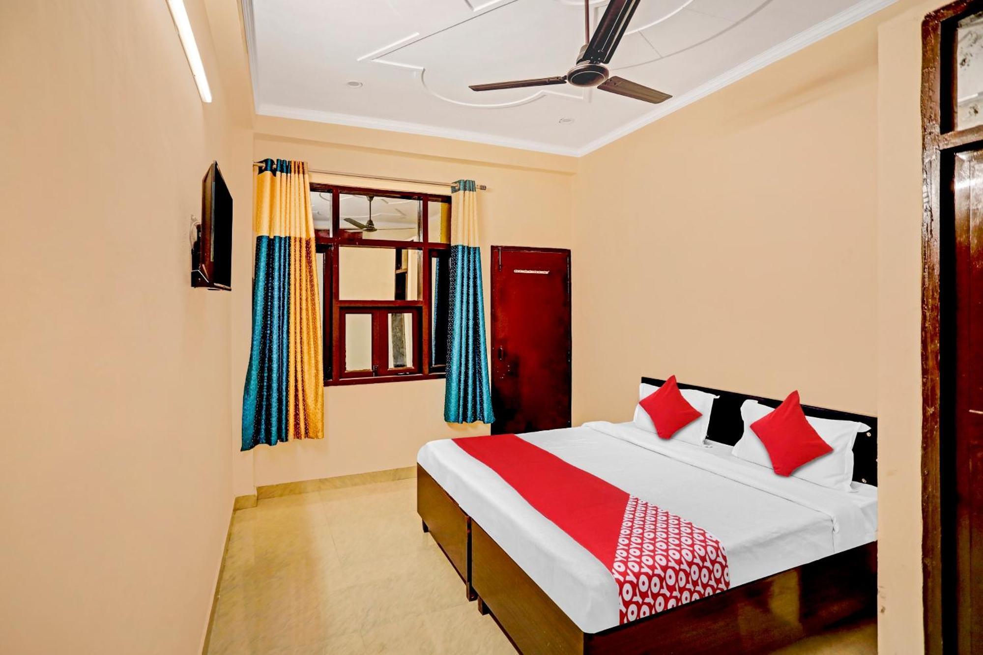 Hotel O Pari Hotel Ghaziabad Extérieur photo