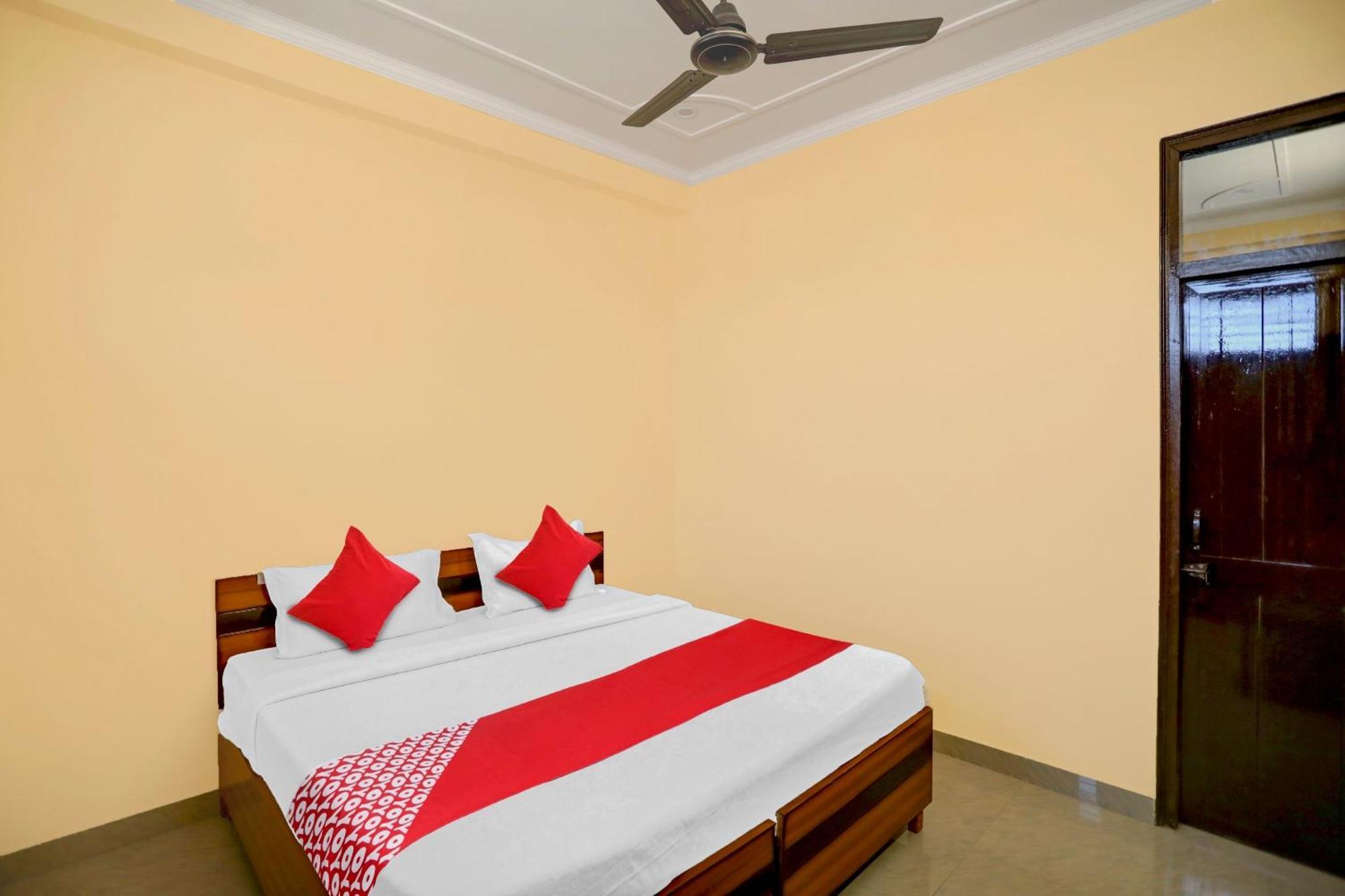 Hotel O Pari Hotel Ghaziabad Extérieur photo